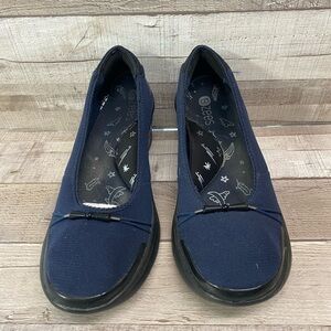 Bzees navy 9.5 Electric shoe